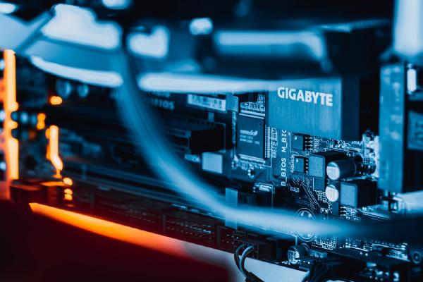 Project Aether: Building a Production-Grade Homelab on a Repurposed Laptop